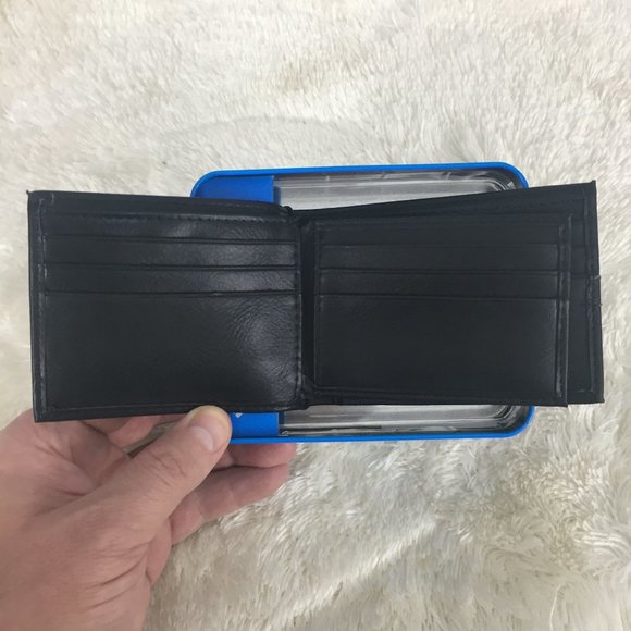 Columbia Black Leather RFID Shield Wallet & Case - Picture 6 of 8